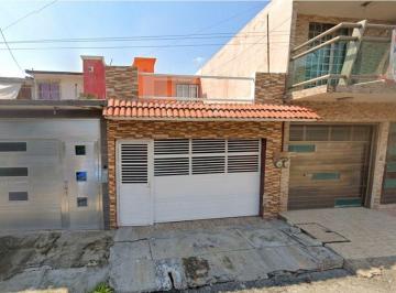 Casa de 3 habitaciones, Veracruz · Casa en Venta en Veracruz, Ver.