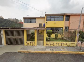 Casa de 3 habitaciones, Naucalpan de Juárez · Casa en Venta en Las Américas, Naucalpan