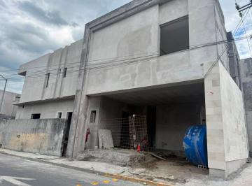 Casa de 3 habitaciones, San Pedro Garza García · Casa en Venta Palo Blanco