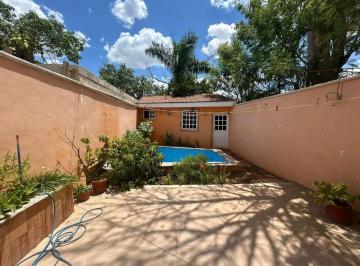 1 · Casa en Venta con Alberca en Zona Altabrisa Al Norte de Mérida, Yucatán