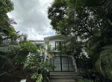 82518be843a7ecbbaceefc81e8a0e0d16556cdefff9925bfb980e571bcfeed57 · Casa Sola en Venta Para Remodelar, Zona Dorada Col. Reforma