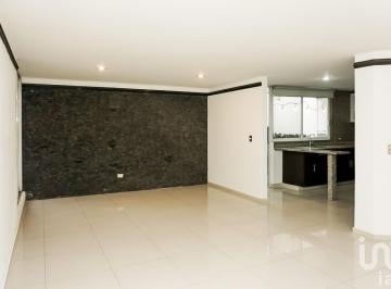 Casa de 3 habitaciones, San Pedro Cholula · Casa Amplia en Venta en Fraccionamiento Rincón de La Carcaña, San Pedro Cholula