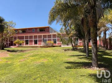 Terreno / Lote · 1058m² · 6 Recámaras · 5 Estacionamientos · Terreno con Edificio Comercial Área Libre Para Almacenaje, Logística, Carga, en Hidalgo, Tezontepec
