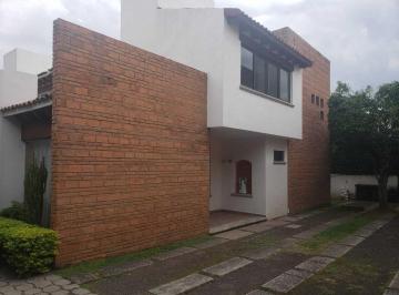 Casa de 3 habitaciones, Cuernavaca · Casa en Venta en Lomas de La Selva
