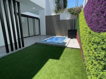 Casa en condominio · 460m² · 4 Recámaras · 4 Estacionamientos · Se Vende Casa con Alberca en Zibatá