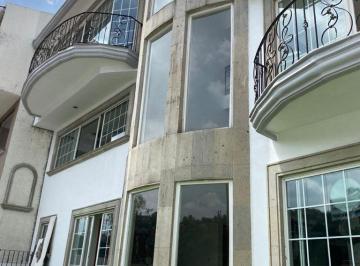 Casa · 496m² · 3 Recámaras · 3 Estacionamientos · Casa en Lomas de Tecamachalco