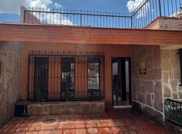 Casa de 4 habitaciones, Zapopan · Casa en Venta Paseos del Sol