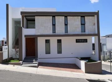 Casa de 4 habitaciones, El Marqués · Esquina, Amplitud y Elegancia en Zibatá
