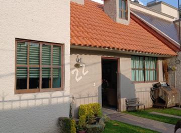 Casa en condominio · 251m² · 4 Recámaras · 2 Estacionamientos · Casa en Venta Dentro de Fraccionamiento, San Pedro Totoltepec, Toluca, Estado de Mexico - (4)