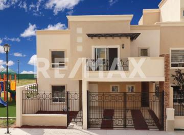 Casa · 242m² · 4 Recámaras · 1 Estacionamiento · Casa de Lujo con Roof, Alberca y Amenidades Tipo Club | Viñedos, Zempoala - (4)