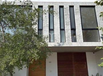 Casa en condominio de 3 habitaciones, Zapopan · Casa en Venta en Soare Acanthia / Solares