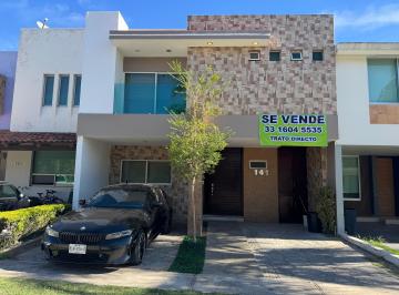 Casa en condominio de 4 habitaciones, Zapopan · Tu Casa en Valle Esmeralda