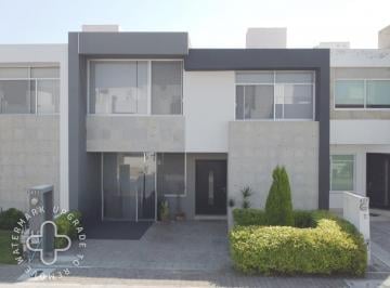 Casa de 3 habitaciones, Querétaro · Amplia Casa en Renta en El Refugio, Querétaro