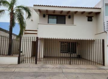 Casa de 3 habitaciones, Aguascalientes · Casa en Venta en Puesta del Sol, Al Poniente de Aguascalientes