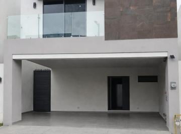Casa · 156m² · 3 Recámaras · Casa en Fraccionamiento Arbórea Sector Linneo