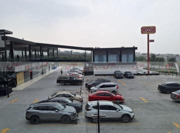 Local comercial · 175m² · 100 Estacionamientos · Local Comercial en Renta en La Montaña