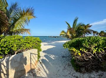 Departamento de 3 habitaciones, Cancún · Departamento en Venta y Renta Frente Al Mar