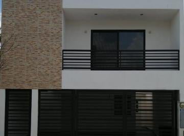 Casa · 189m² · 3 Recámaras · 2 Estacionamientos · Casa en Venta Asturias Residencial Apodaca Nl