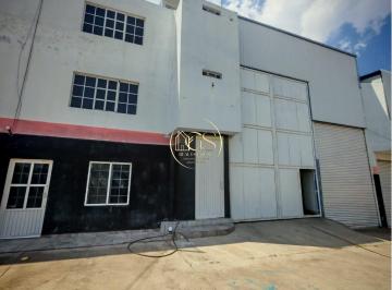 Bodega comercial · 1000m² · 3 Recámaras · 5 Estacionamientos · Bodega en Renta Carretera Celaya - Salvatierra