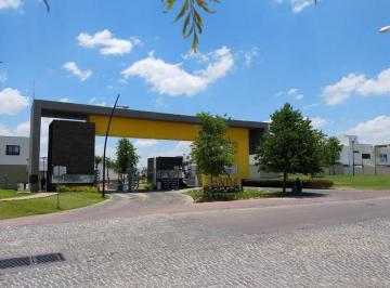 Casa · 228m² · 4 Recámaras · 2 Estacionamientos · Casa en Venta en Solares Coto Zanthe
