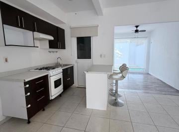 Casa · 120m² · 2 Recámaras · 2 Estacionamientos · Casa en Renta Jardines del Sur 2 Residencial Av 135 Cancun Zona Sur