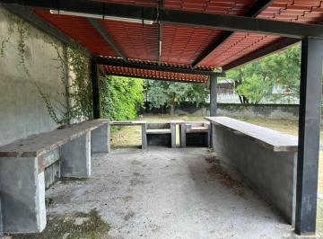 Quinta de 1 habitación, Juárez · Quinta en Esquina Venta Jardines de La Silla