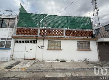 Casa · 205m² · 5 Recámaras · 1 Estacionamiento · Venta de Casa en Fracc Humboldt Sur