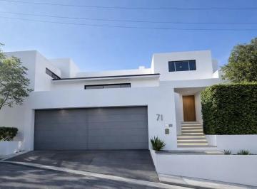 1 · Casa Para Remodelar en Venta en San Pedro Garza García
