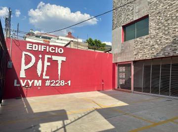 Edificio , Querétaro · Edificio de 3 Niveles en Renta en Centro Sur