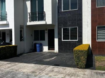 252e55c91948205d8a63aa6d687032ec613b7cc9e7c3e3a4b5d5f82b49a75e1c · Casa en Venta Rinconada del Olmo, a 2 Minutos de Real Center