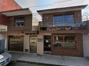 Casa de 4 habitaciones, Xalapa · Venta de Casa Anton de Alaminos Revolucion Xalapa