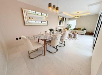 Casa · 183m² · 3 Recámaras · 2 Estacionamientos · Zibatá Casa en Venta con Roof y 3 Recamaras Rah2856