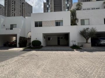 Casa de 4 habitaciones, Santa Catarina · Renta Casa Ventanas a La Huasteca, Santa Catarina Nl, a 5 Min Via Cordillera, Udm, Consulado Eua.