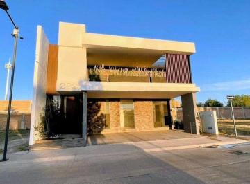 Casa en condominio de 4 habitaciones, Aguascalientes · Hermosa Residencia en Tamarindos
