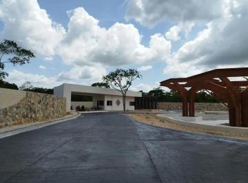 1 · Terrenos en Venta en Merida Privada, Cerca de La Playa de Chuburná