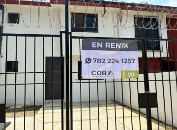 Casa · 3 Recámaras · 2 Estacionamientos · Casa en Renta en Fracc Los Laureles, Poza Rica, Veracruz