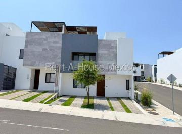 Casa de 4 habitaciones, El Marqués · Zibatá Casa en Venta con 4 Recámaras, 4.5 Baños y Cuarto de Servicio en Condominio Rah2855