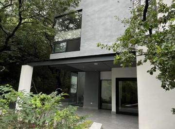 Casa · 350m² · 2 Recámaras · Casa - Residencial San Agustin