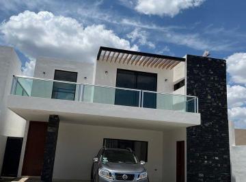 Casa de 3 habitaciones, Conkal · Casa en Venta Zona de Conkal