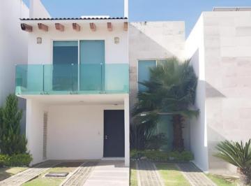 Casa de 3 habitaciones, San Andrés Cholula · Casa de Recuperación Bancaria