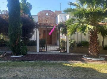 Casa · 3502m² · 3 Recámaras · 4 Estacionamientos · Casa en Residencial Lomas del Vergel
