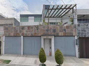 Casa de 4 habitaciones, Coyoacán · Venta de Casa en Campestre Churubusco, Coyoacan, Cdmx.