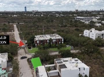 Terreno / Lote · 197m² · Venta Terreno en Esquina 8.5 X 20 199 m² en Temozon Zona de Desarrollos