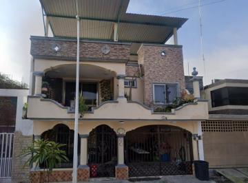 Casa de 4 habitaciones, Centro · Venta de Casa en Tabasco Villahermosa Col Blancas Mariposas