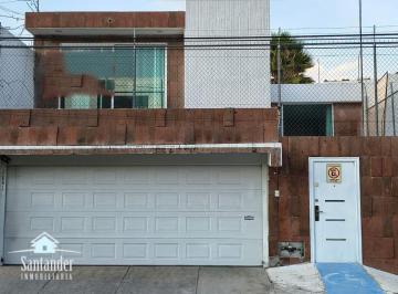 Casa de 6 habitaciones, Morelia · Casa en Renta - Las Américas $30,000