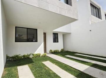 Casa · 252m² · 4 Recámaras · 2 Estacionamientos · Casa Nueva en El Sur de Cuernavaca
