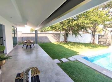 Casa · 165m² · 4 Recámaras · 2 Estacionamientos · Casa Nueva Dentro de Fraccionamiento en Real del Puente, Xochitepec, Morelos.