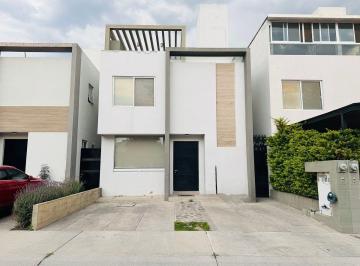 521e7237819be6d5222eac3e4f28b6d09b1cf12c12623b3c89b6534f6541e61d · Casa Renta en Cañadas del Lago