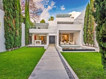 Casa de 4 habitaciones, San Miguel de Allende · Casa Moderna y Funcional en Venta Ubicada en El Corazón de San Miguel de Allende Centro.