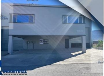Bodega comercial · 1148m² · 6 Estacionamientos · Bodega Industrial en Renta en Santa Catarina